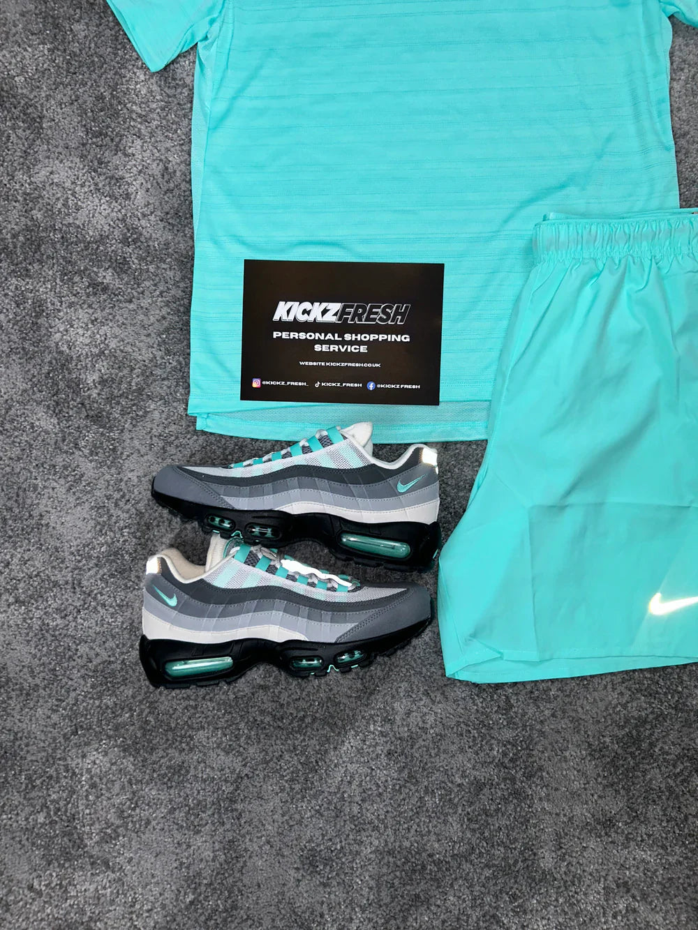 NIKE MILER HERRENSET „HYPER TÜRKIS“