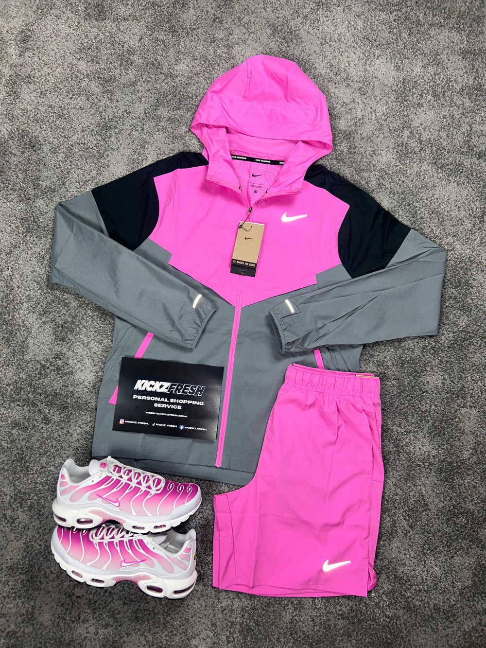 NIKE WINDRUNNER-SET HYPER ROSA FÜR HERREN