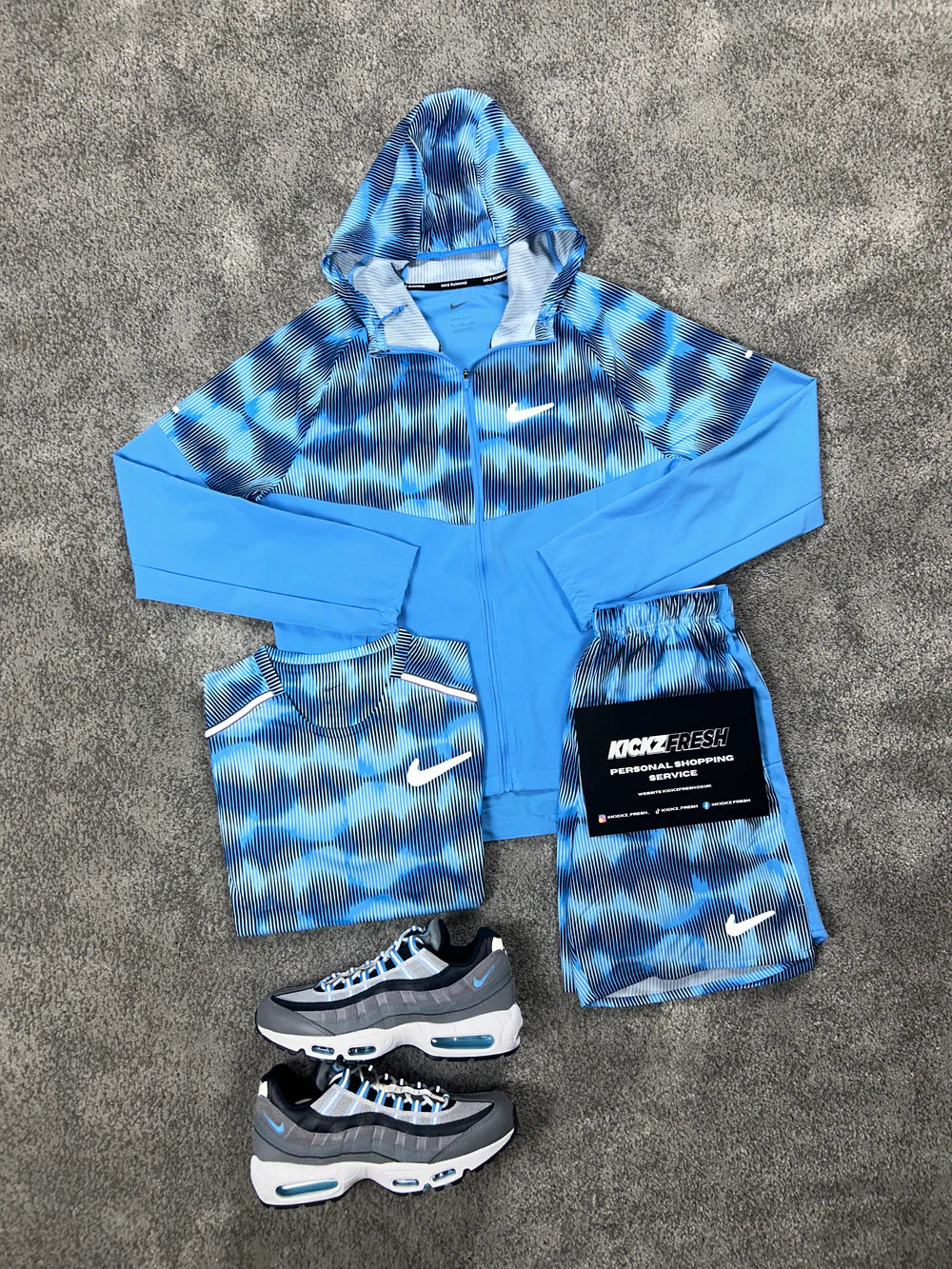 NIKE WINDRUNNER 3-TEILIGES HERRENSET „SOUNDWAVE UNIVERSITÄTSBLAU“