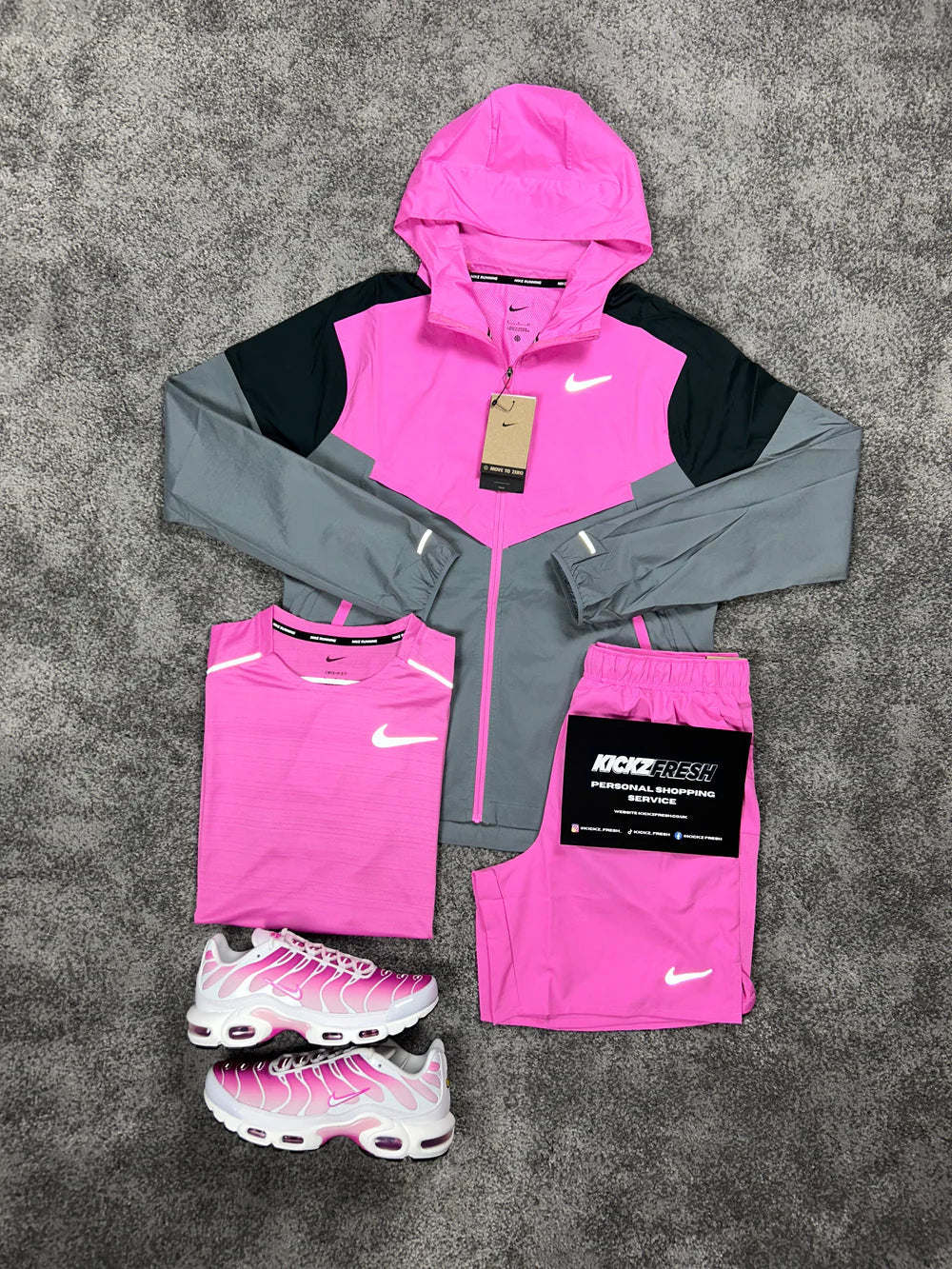 NIKE WINDRUNNER 3-TEILIGES HERRENSET „HYPER SCHWARZ ROSA“