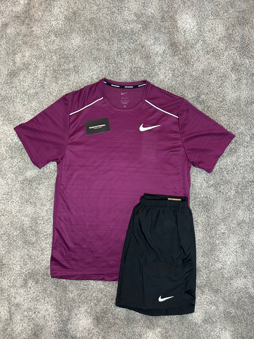 NIKE MILER HERRENSET „OG SANGRIA“
