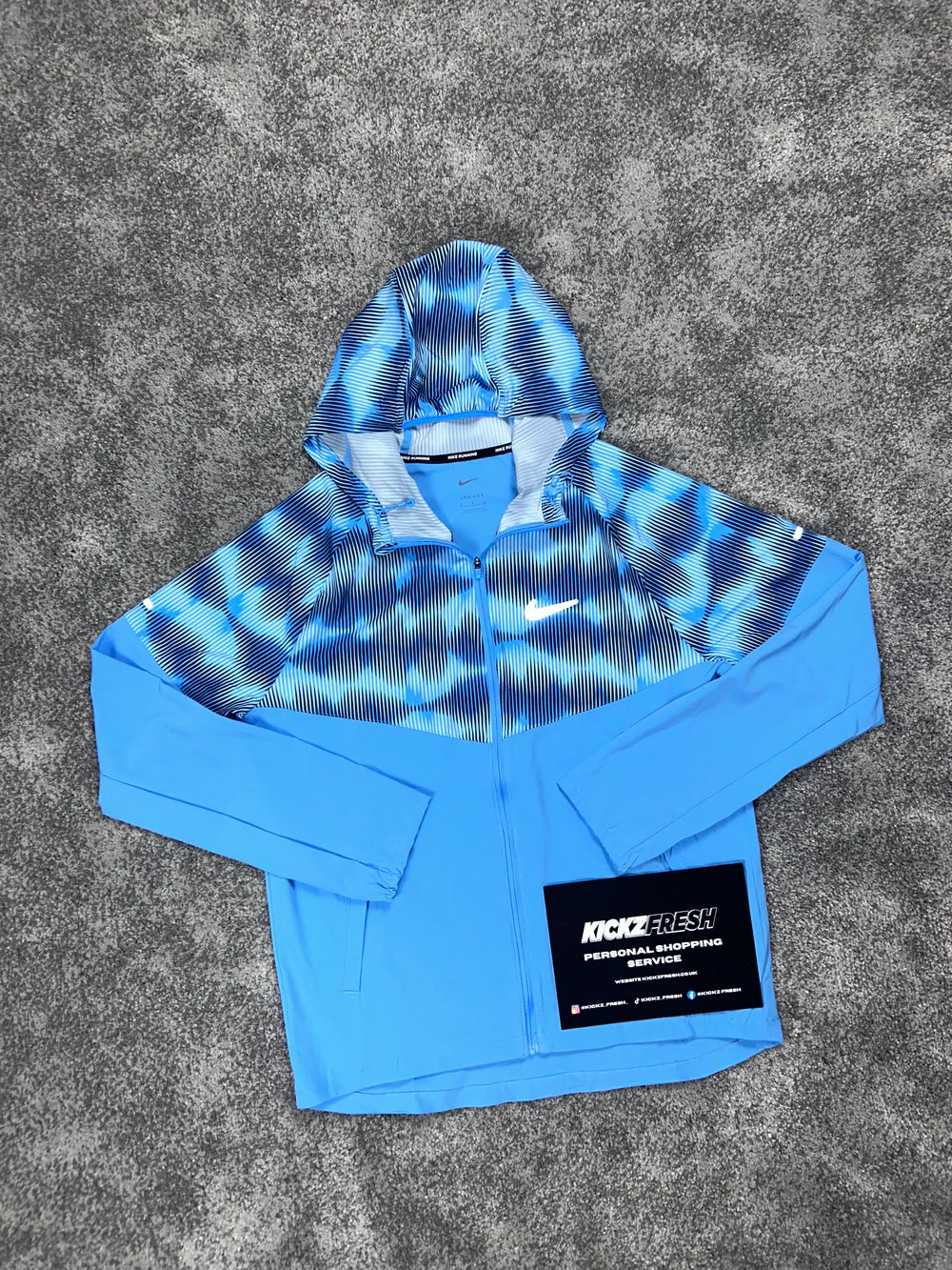 NIKE WINDRUNNER JACKE „SOUNDWAVE UNIVERSITÄTSBLAU“