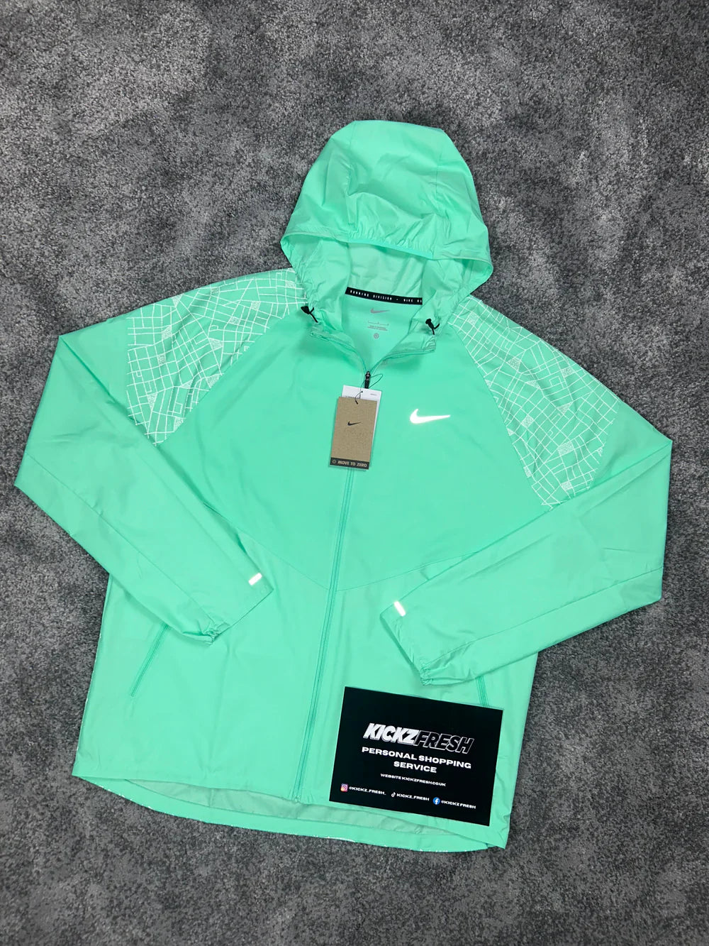 NIKE WINDRUNNER JACKE „OG MINTGRÜN“