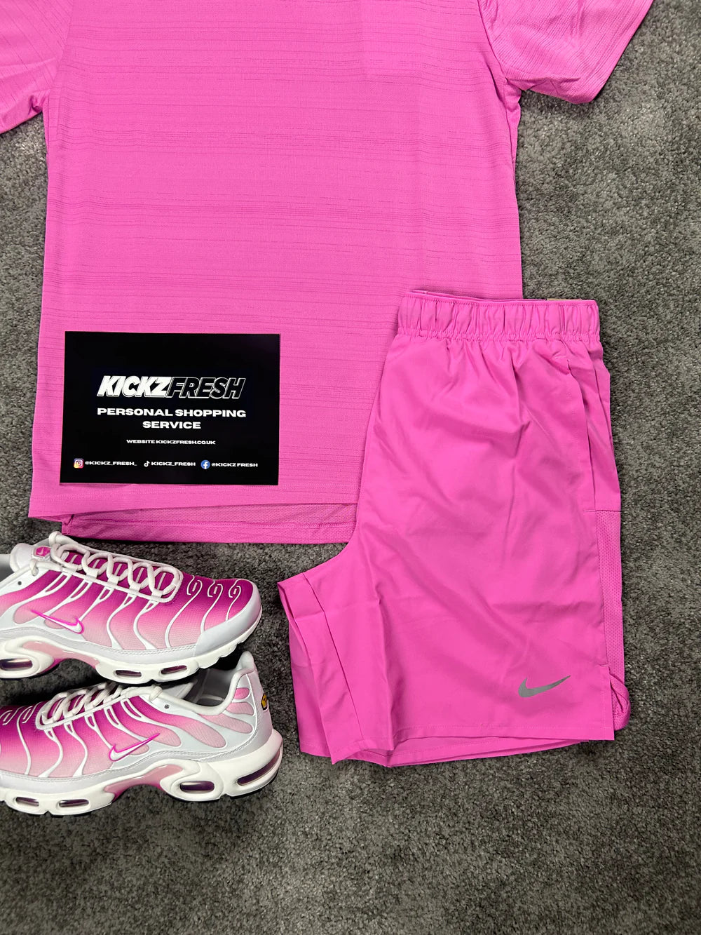 NIKE MILER HERRENSET „HYPER ROSA“
