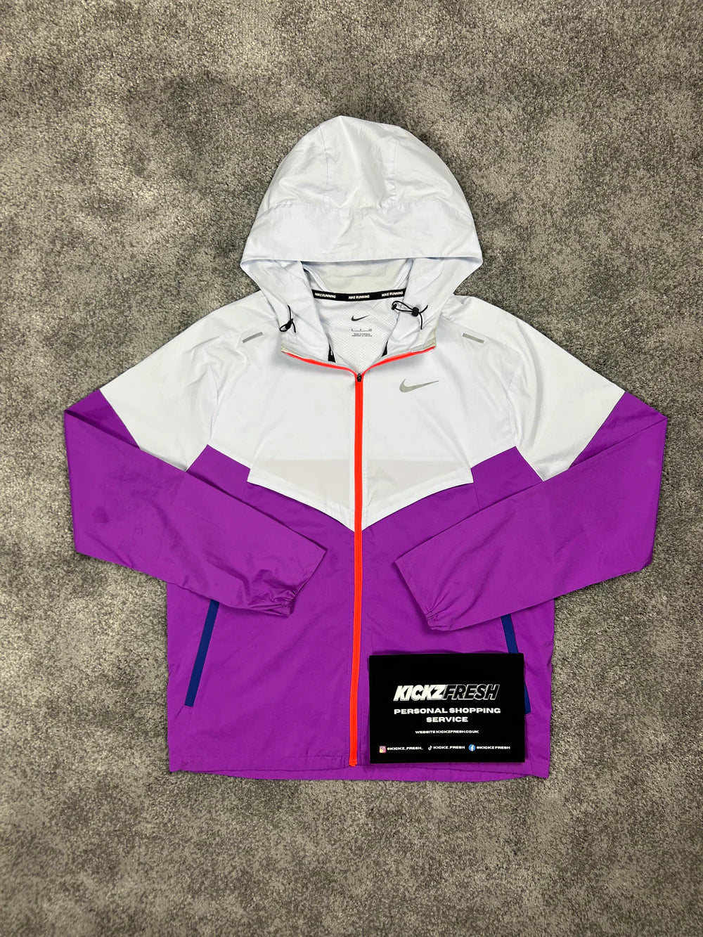 NIKE WINDRUNNER JACKE „PURPURTRAUBE“