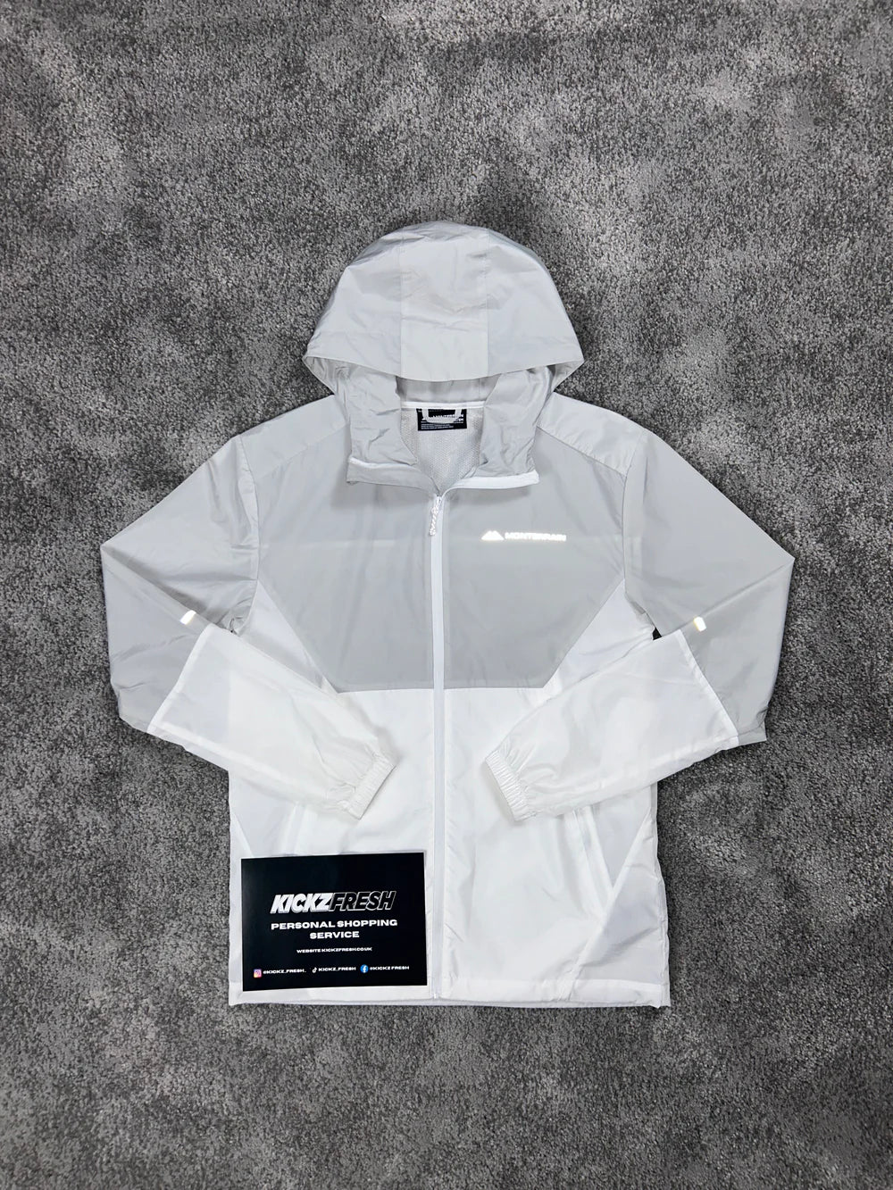 MONTERRAIN WINDRUNNER ASCENT JACKE „GRAU-WEISS“