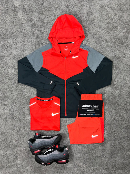 NIKE WINDRUNNER 3-TEILIGES HERRENSET „CRIMSON ROT SCHWARZ“