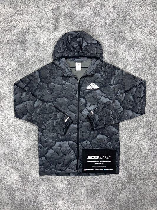 NIKE TRAIL WINDRUNNER JACKE „RARE“