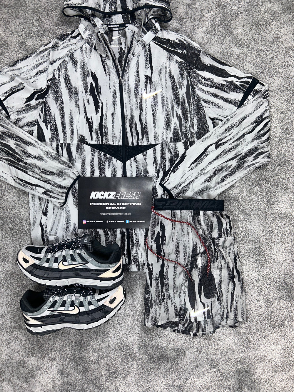 NIKE WINDRUNNER-SET ZEBRAMUSTER FÜR HERREN