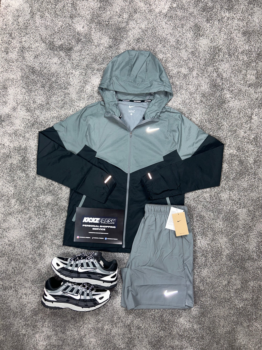 NIKE WINDRUNNER-SET RAUCHGRAU FÜR HERREN