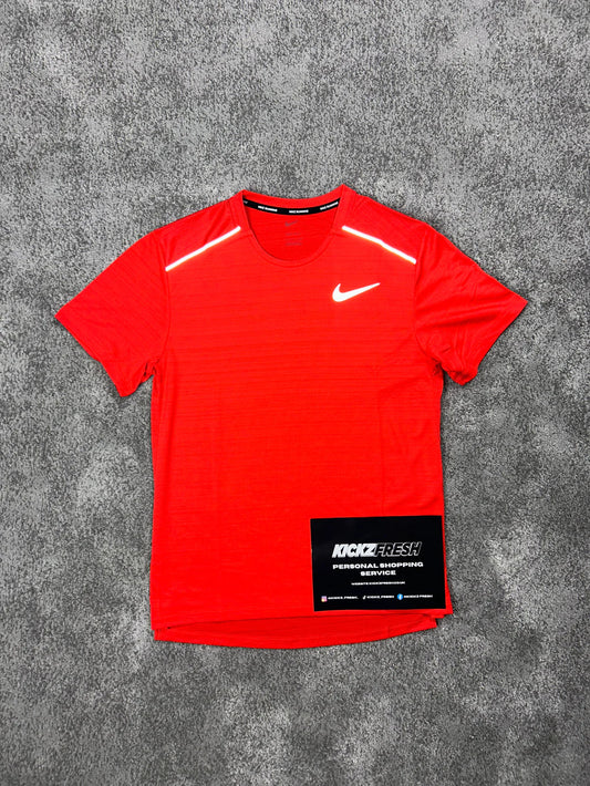 NIKE MILER T-SHIRT „OG CRIMSON ROT“