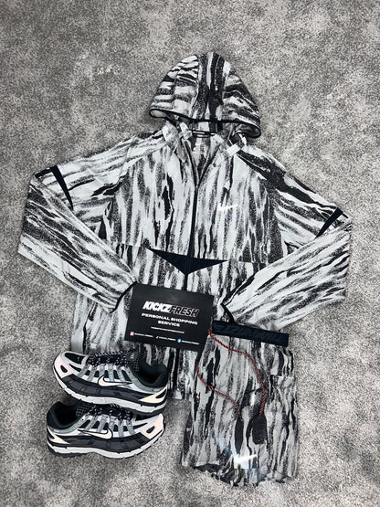 NIKE WINDRUNNER-SET ZEBRAMUSTER FÜR HERREN