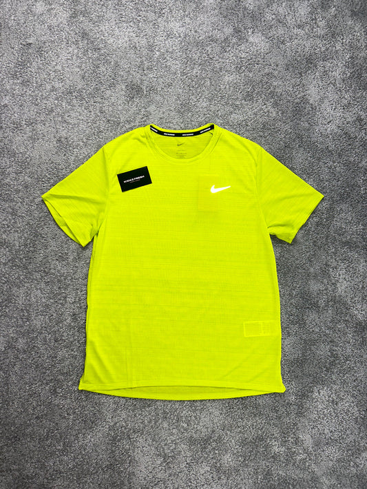 NIKE MILER 2.0 T-SHIRT „NEON-KAKTUS“