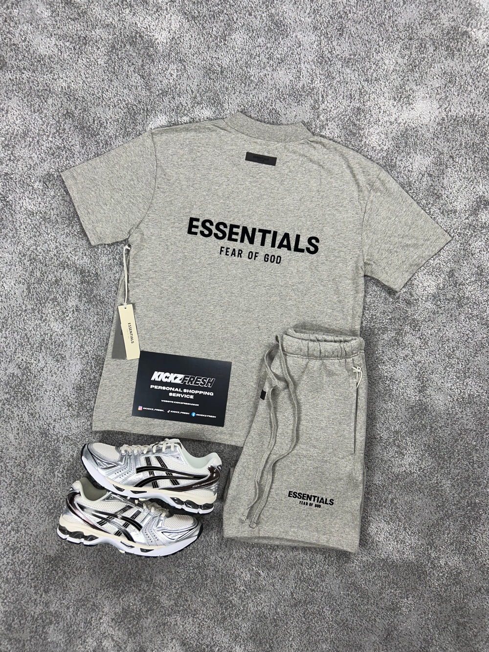 ESSENTIALS FEAR OF GOD HERRENSET DUNKEL AVEINE